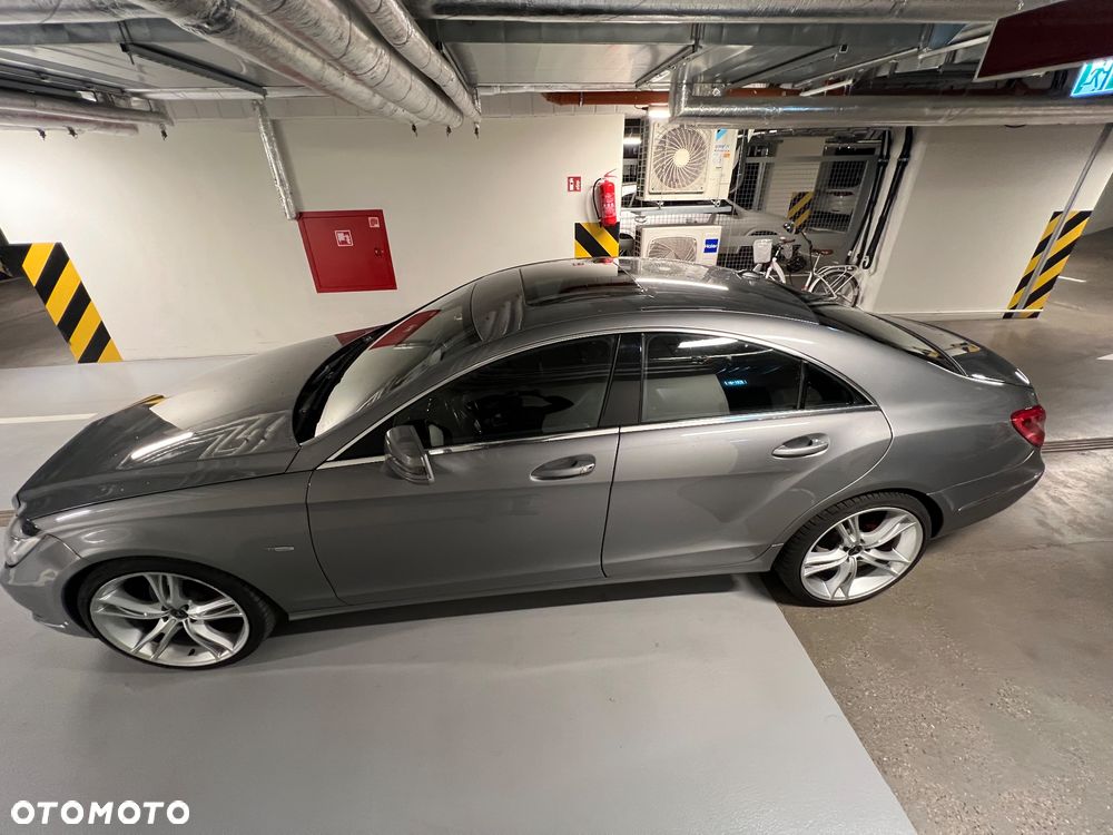 Mercedes-Benz CLS 350 CDI DPF BlueEFFICIENCY 7G-TRONIC Edition 1 - 11
