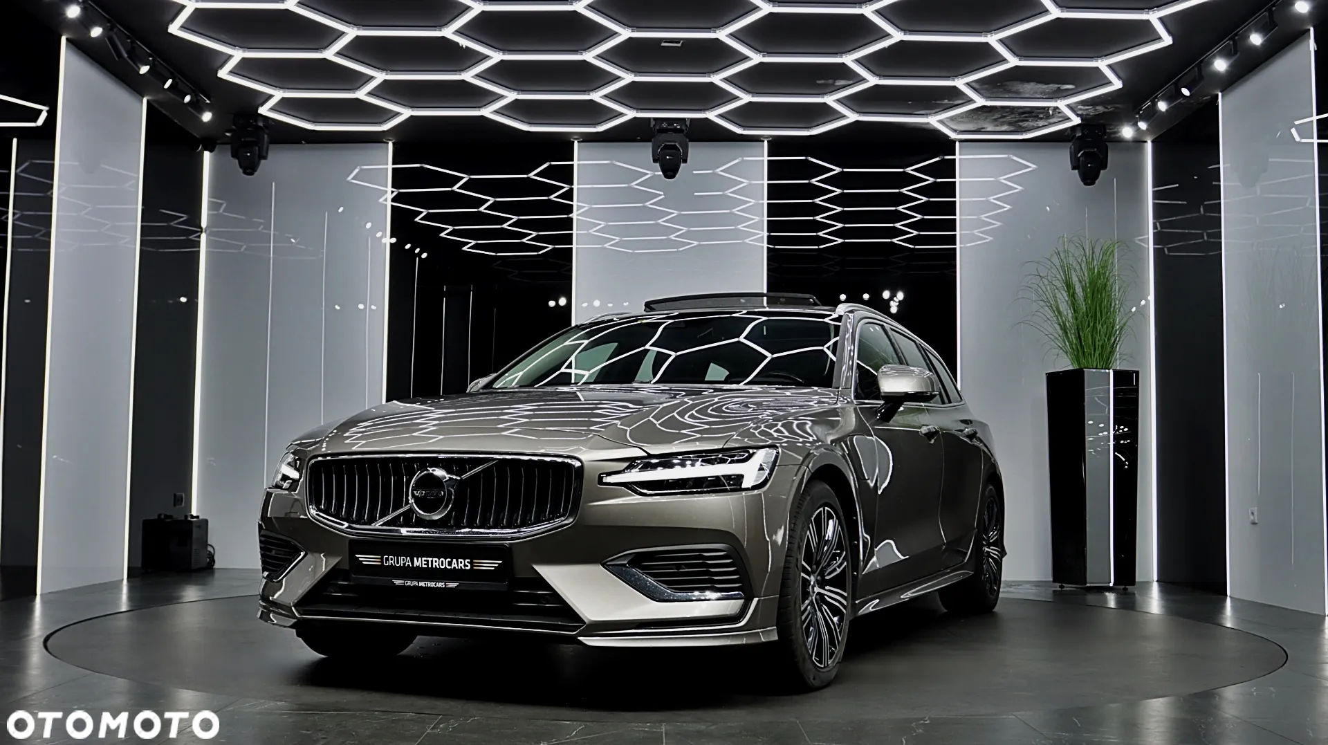 Volvo V60 T6 AWD Geartronic Inscription - 2