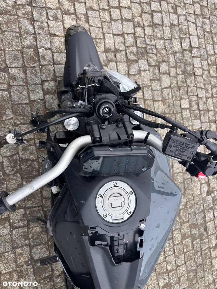 Yamaha MT - 2