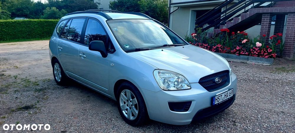 Kia Carens 2.0 EX - 23