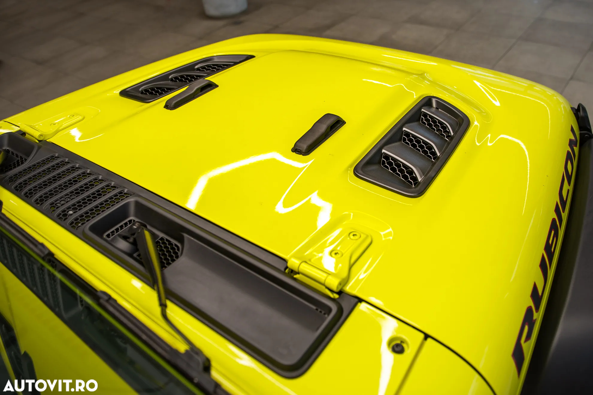 Jeep Wrangler - 13