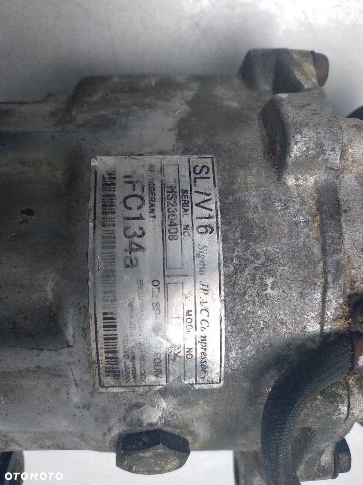 SPRĘŻARKA KLIMATYZACJI KOMPRESOR VOLKSWAGEN GOLF IV 1J0820803 - 3