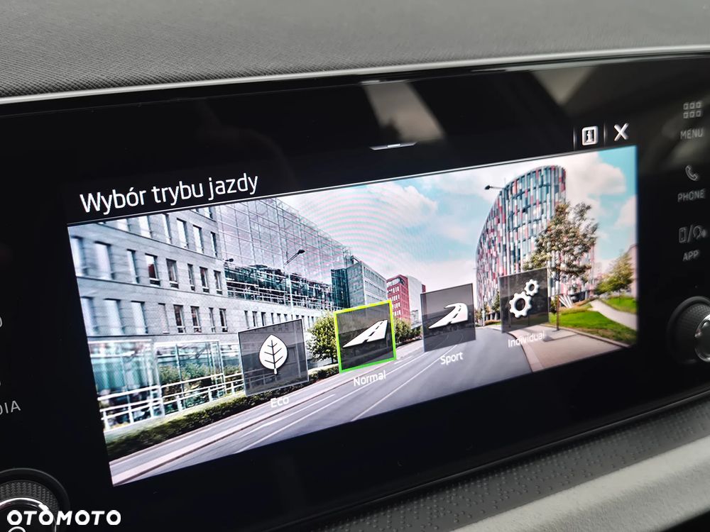 Skoda Kamiq 1.5 TSI Selection DSG - 15