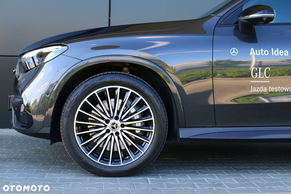 Mercedes-Benz GLC - 10