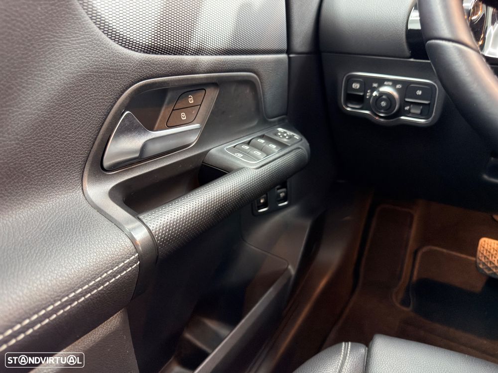 Mercedes-Benz GLA 250 e 8G-DCT Edition Progressive Line - 29