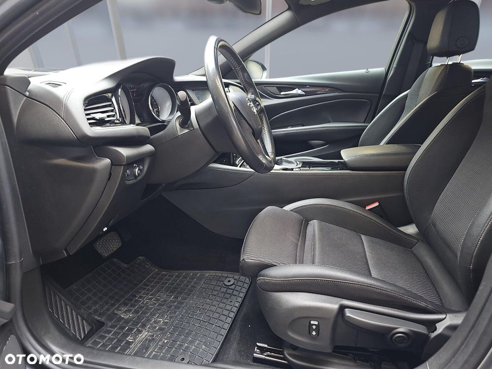 Opel Insignia 2.0 T Elegance S&S - 9