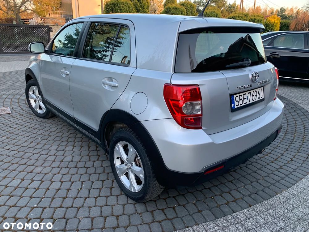 Toyota Urban Cruiser 1.4 D-4D 4x4 - 3