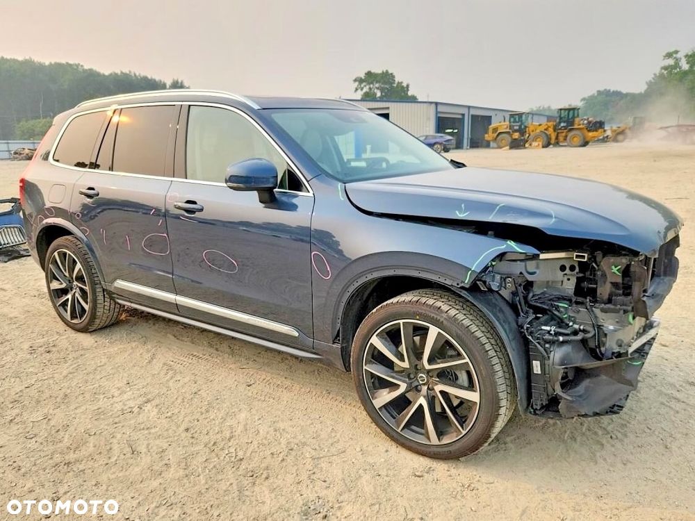 Volvo XC 90 - 3