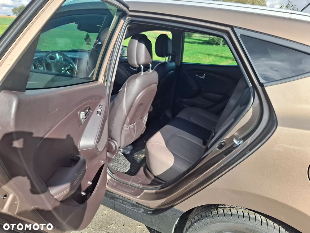 Hyundai ix35 2.0 4WD Automatik Premium - 12