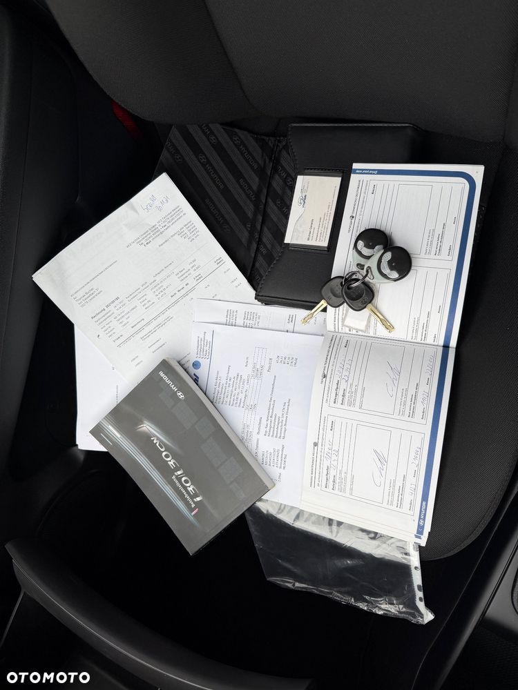 Hyundai i30 1.6 blue Style - 26