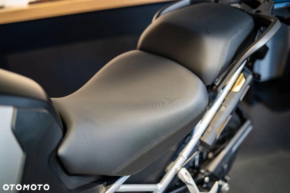 Triumph Tiger - 30