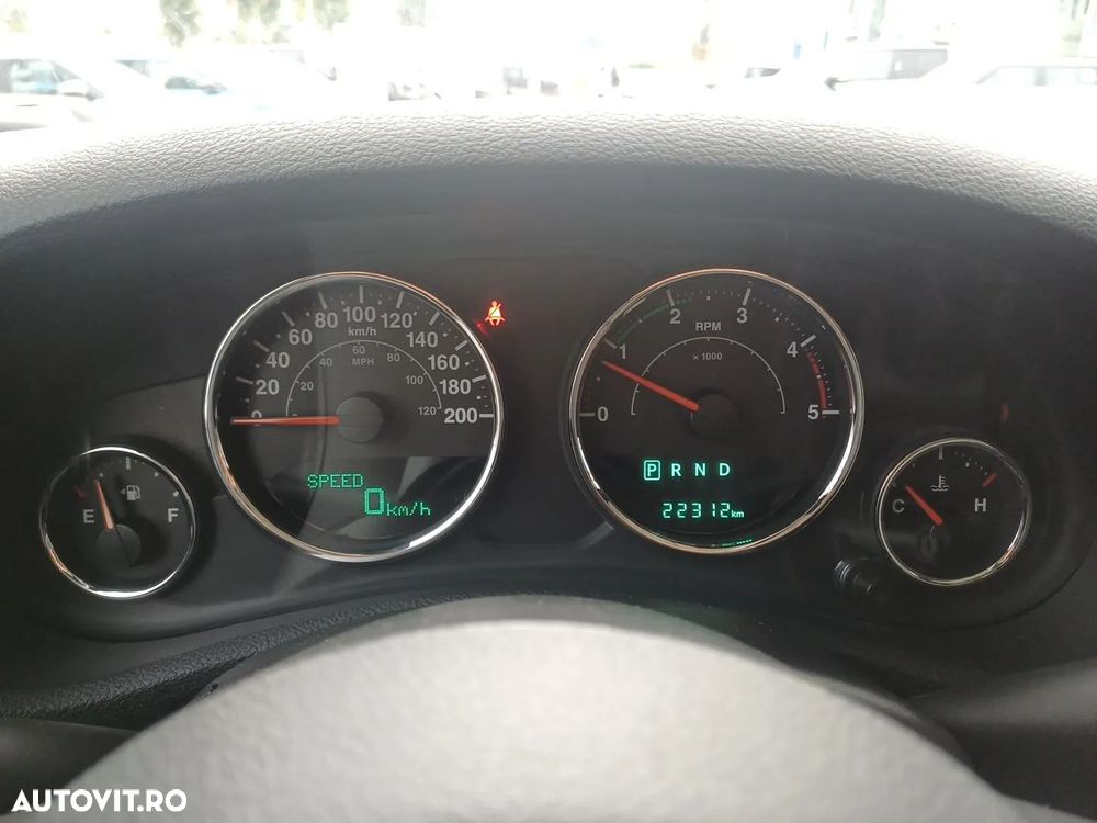 Jeep Wrangler 2.8 CRD AT Sahara - 19