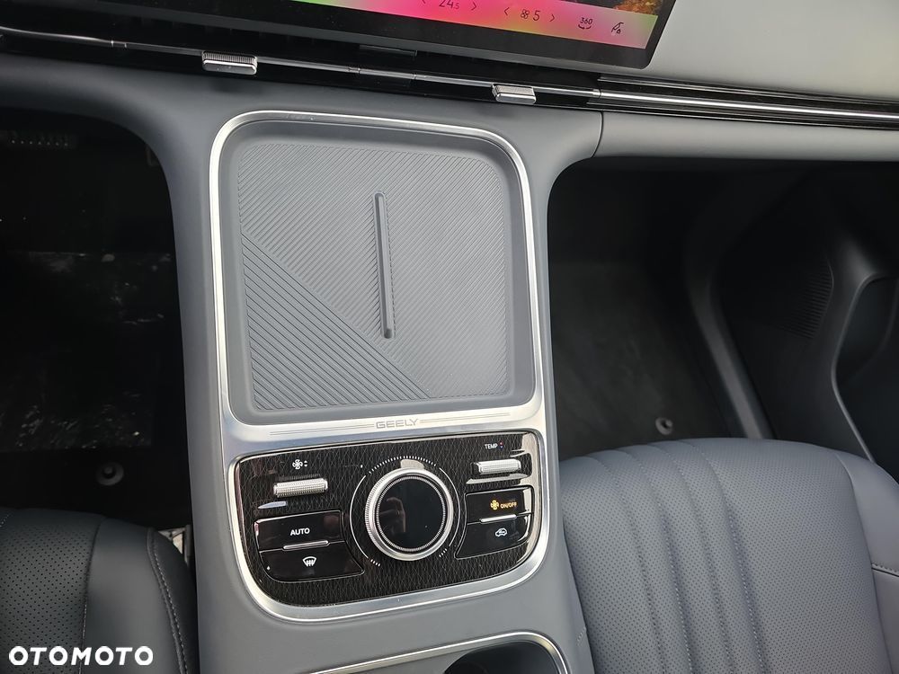 Geely Starray EM-i 1.5 PHEV Pro - 16