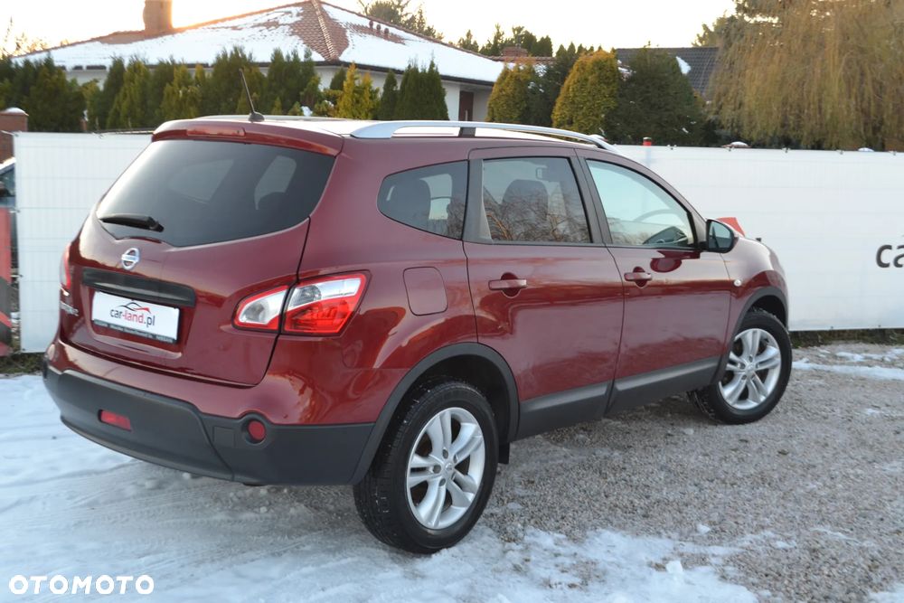Nissan Qashqai+2 - 12