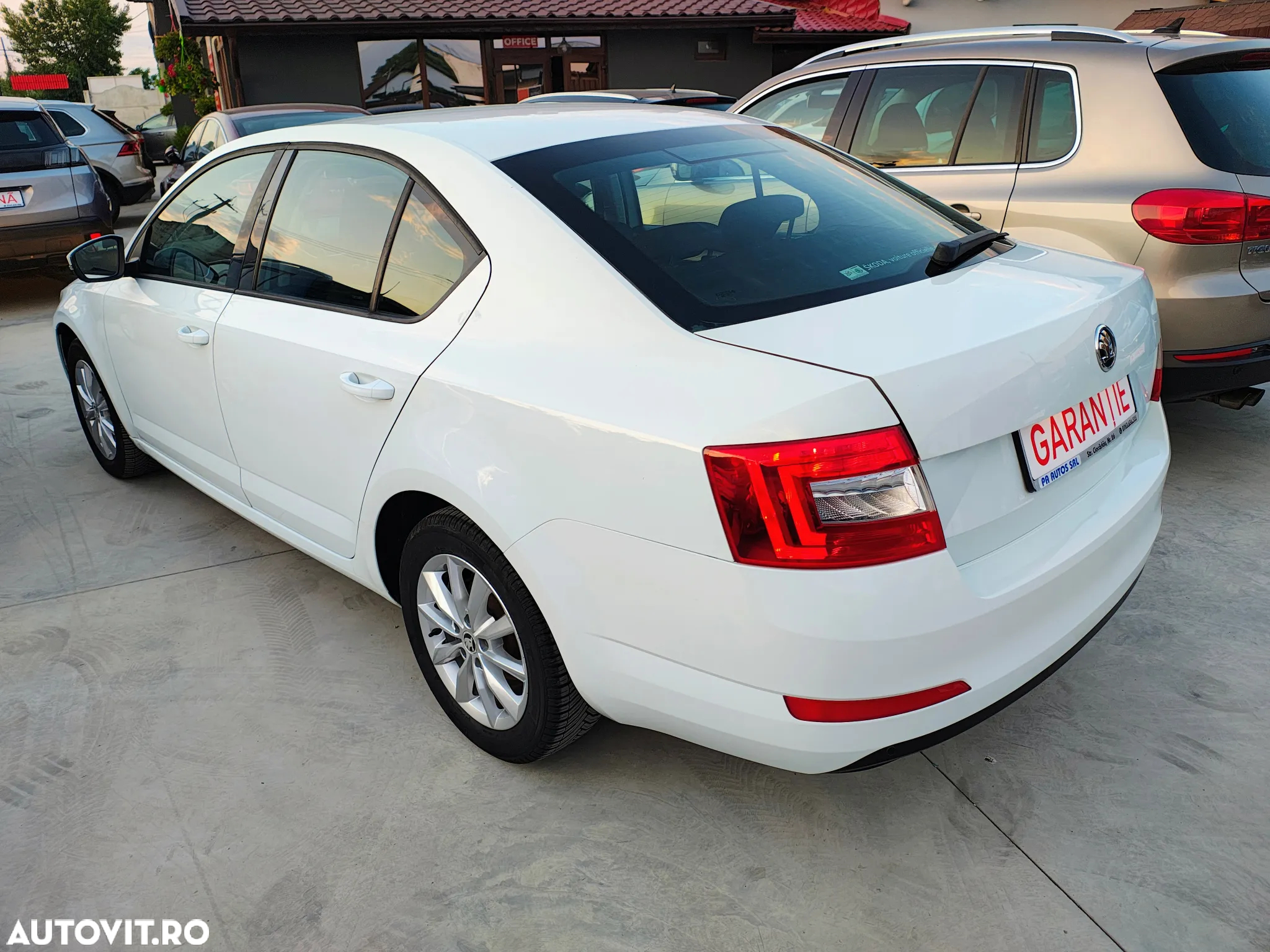 Skoda Octavia 1.6 TDI 4X4 AMBITION - 28