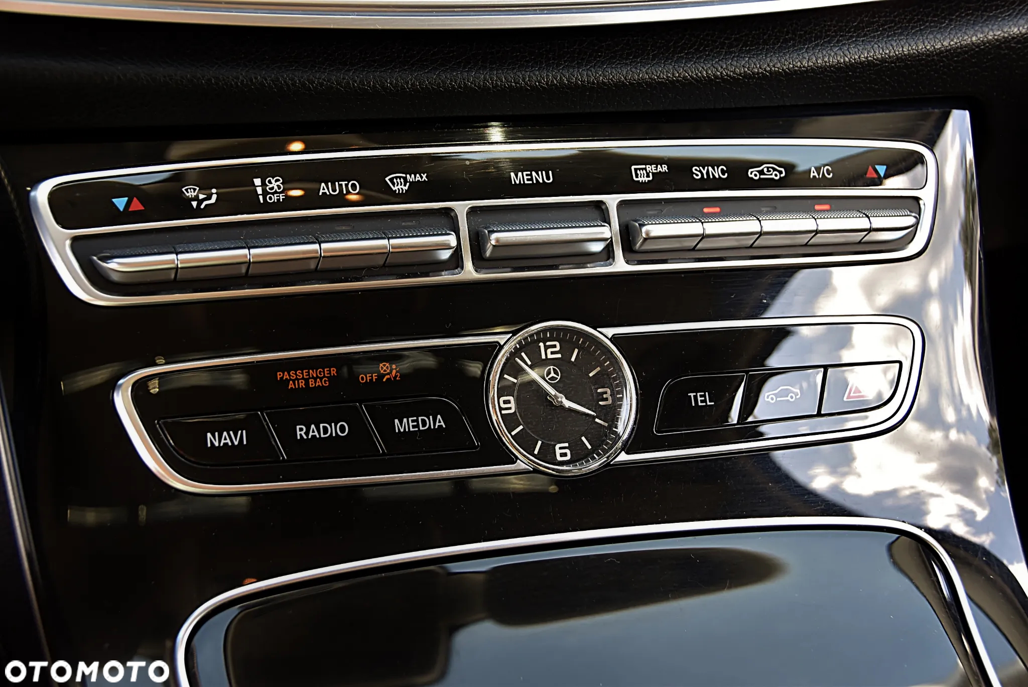 Mercedes-Benz Klasa E 220 d 4Matic T All-Terrain 9G-TRONIC Avantgarde - 31