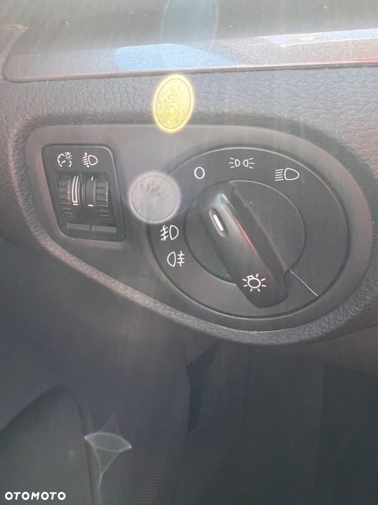 Seat Alhambra 2.0 TDI DPF Ecomotive - 31