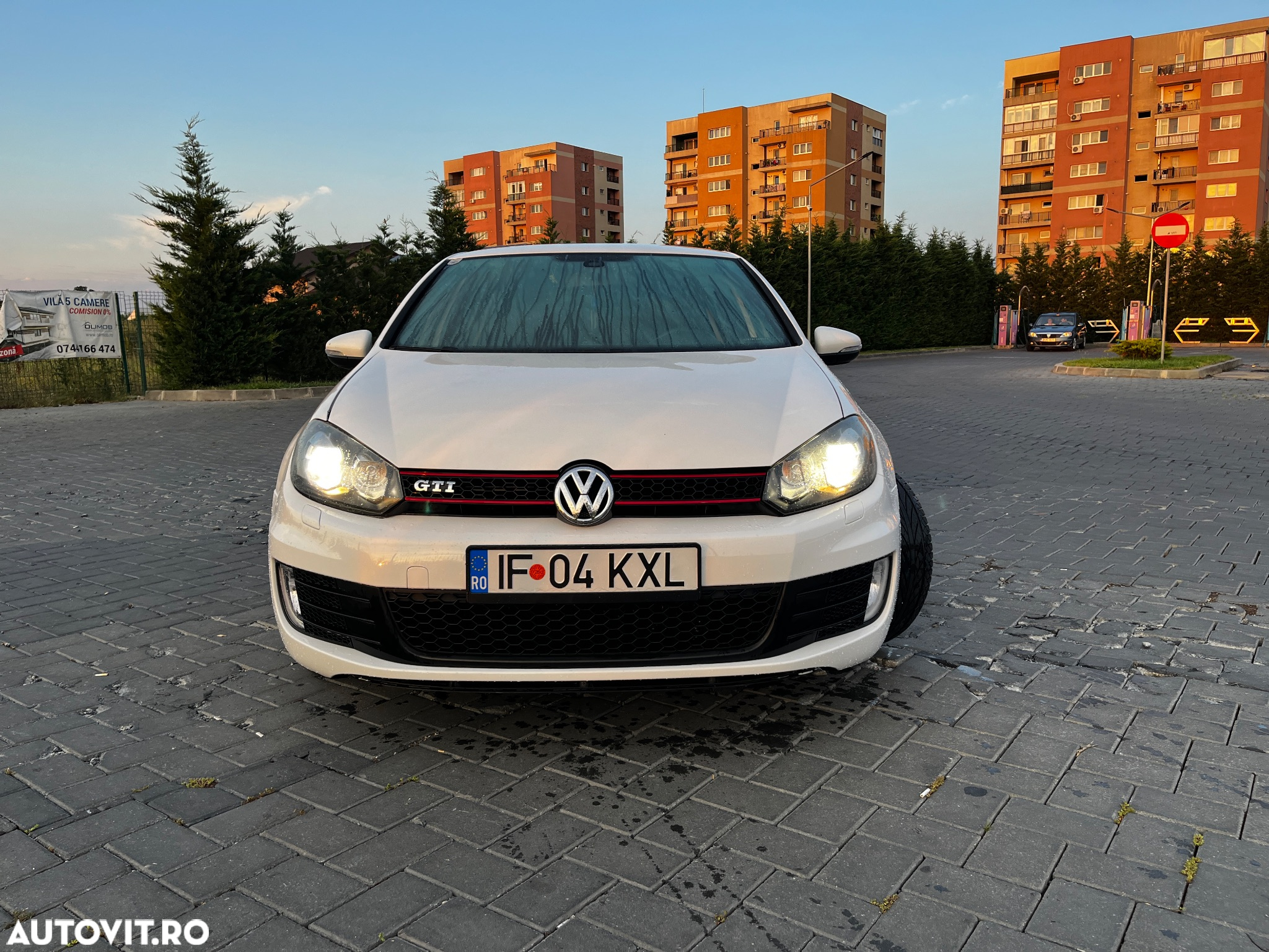 Volkswagen Golf 2.0 GTI DSG - 3