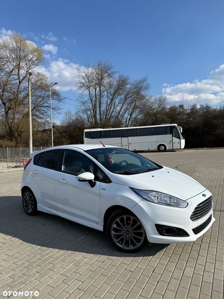 Ford Fiesta 1.5 TDCi Titanium - 2