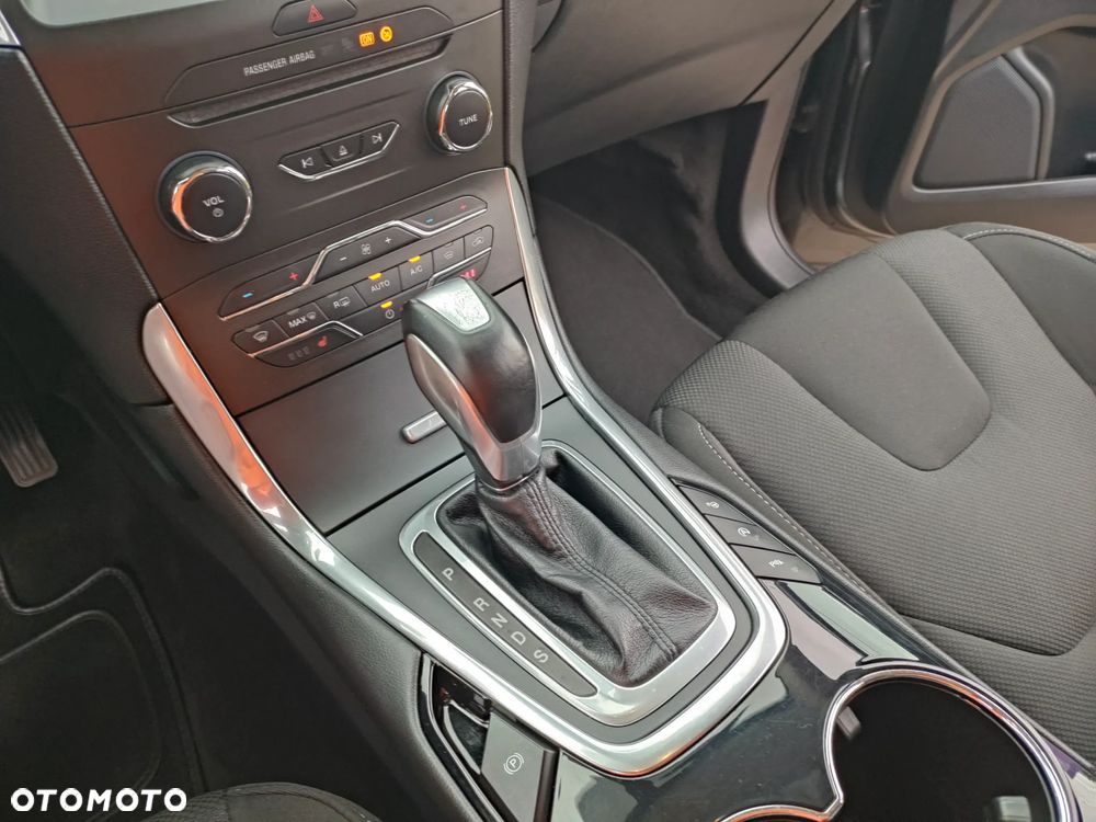 Ford S-Max 2.0 TDCi Titanium PowerShift - 26