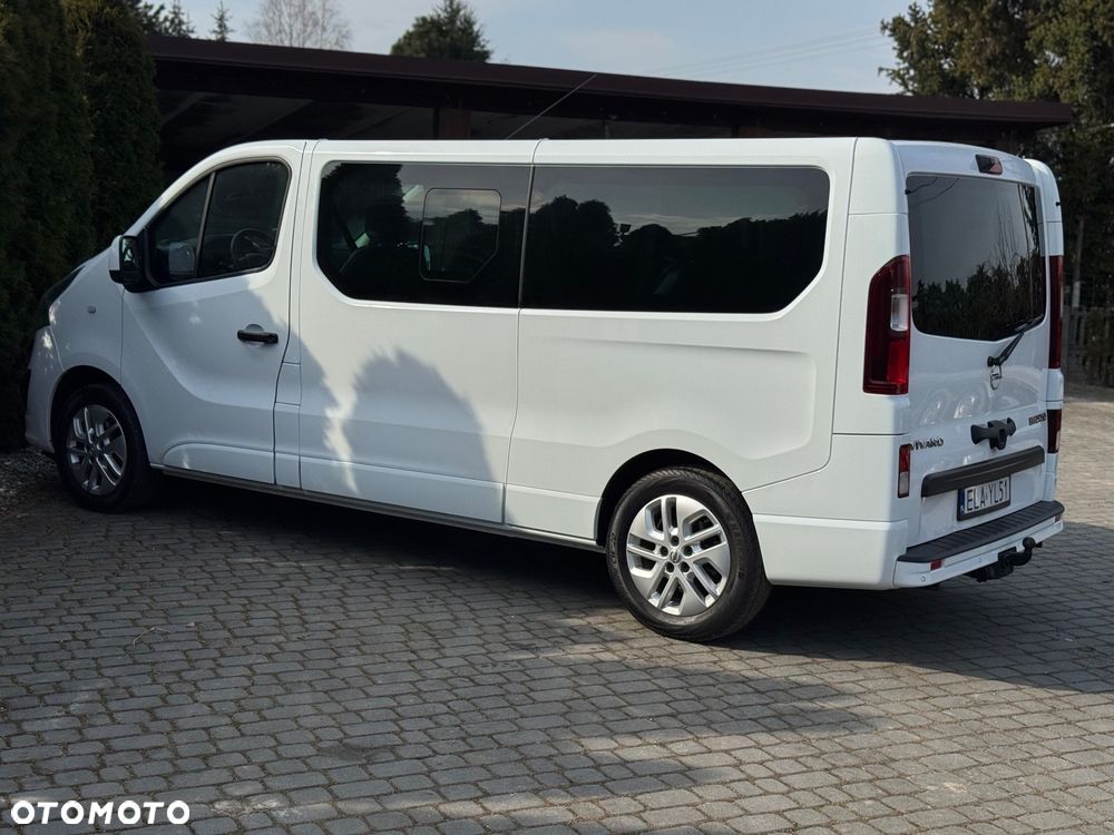 Opel Vivaro - 9