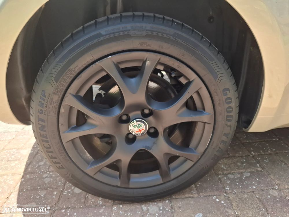 Alfa Romeo MiTo 1.3 JTDM ECO Impression - 13