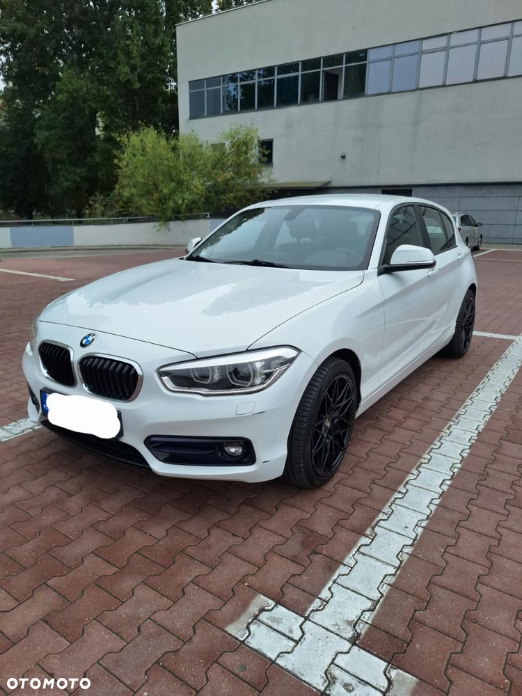 BMW Seria 1 118i Sport Line Shadow - 9
