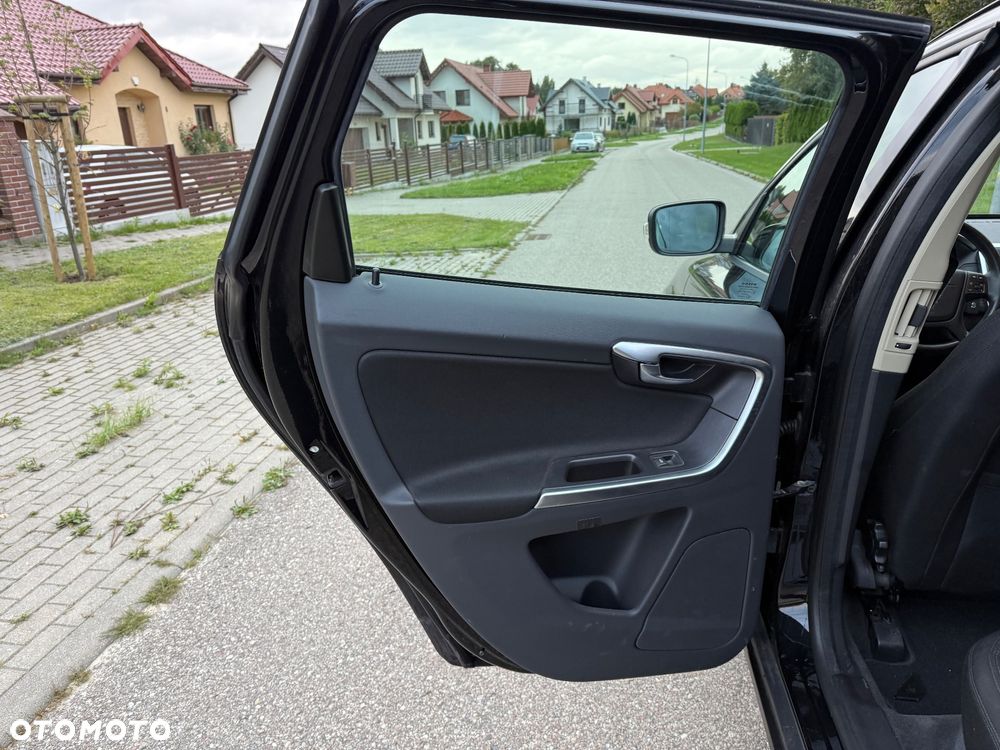 Volvo XC 60 - 21