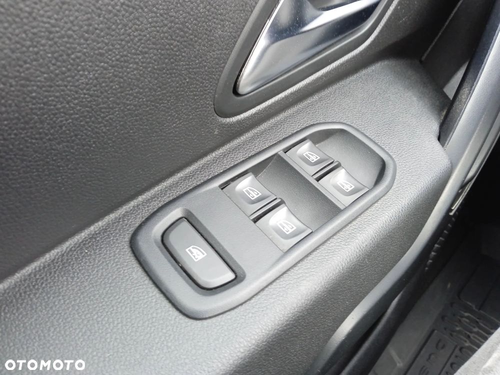 Dacia Duster 1.6 SCe Outdoor 4x4 S&S - 22