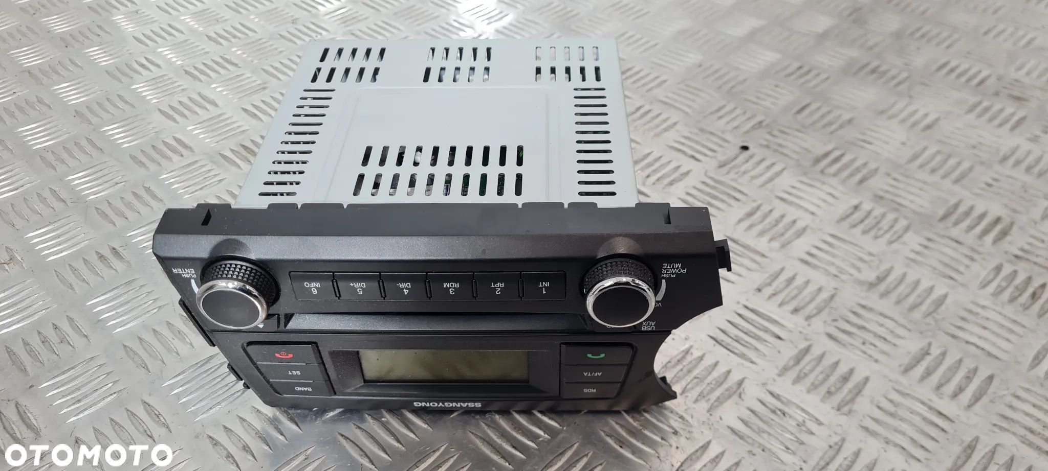 Ssangyong Actyon Sports Radio CD DVD - 1