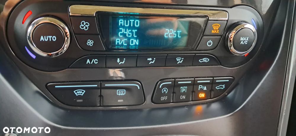 Ford Kuga 2.0 TDCi AWD Titanium - 20