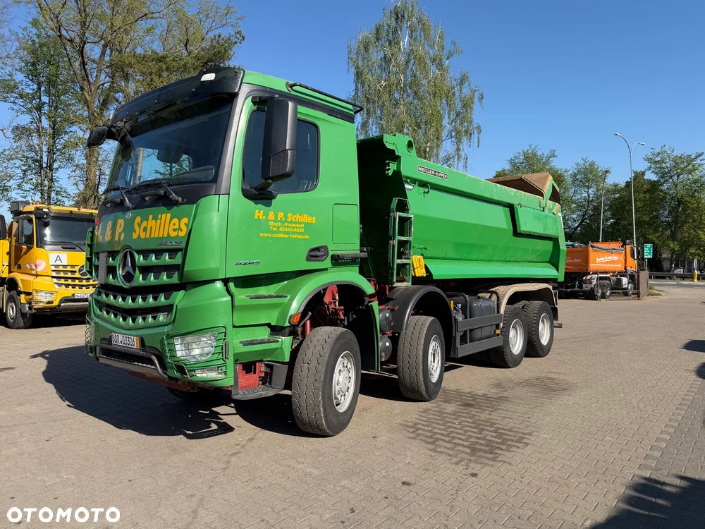 Mercedes-Benz Arocs 4245 - 8