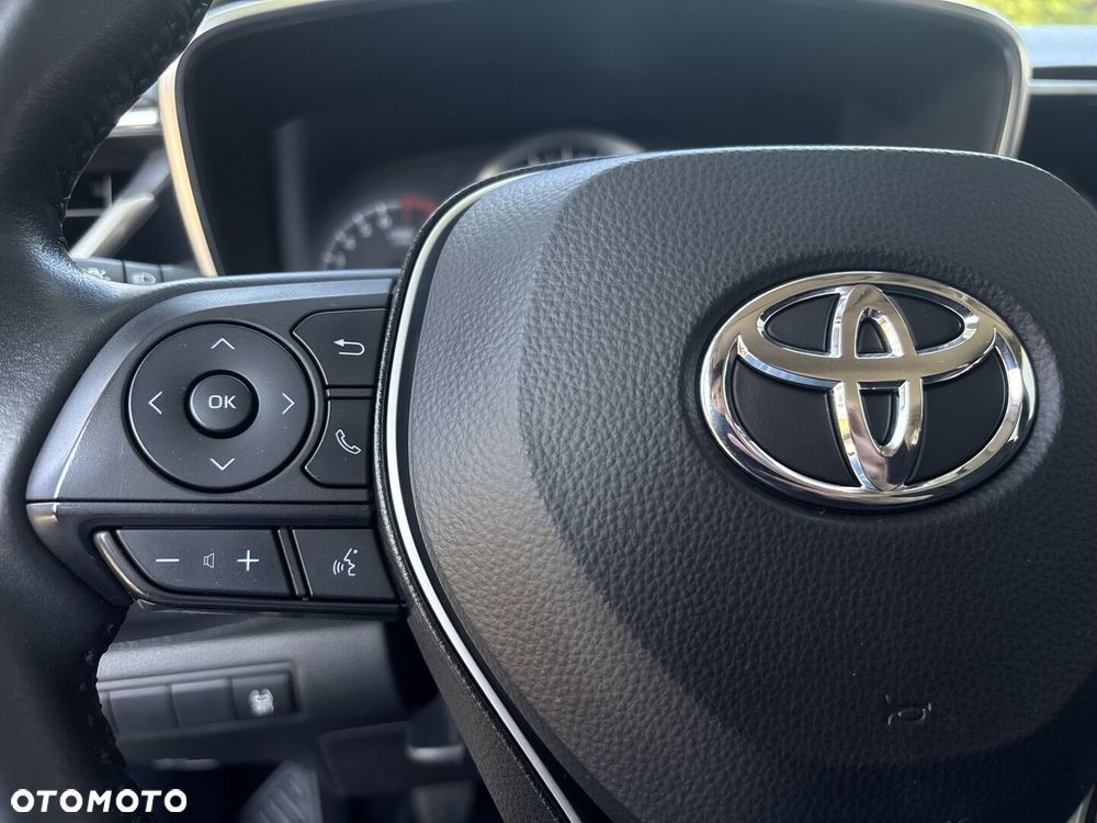 Toyota Corolla - 22