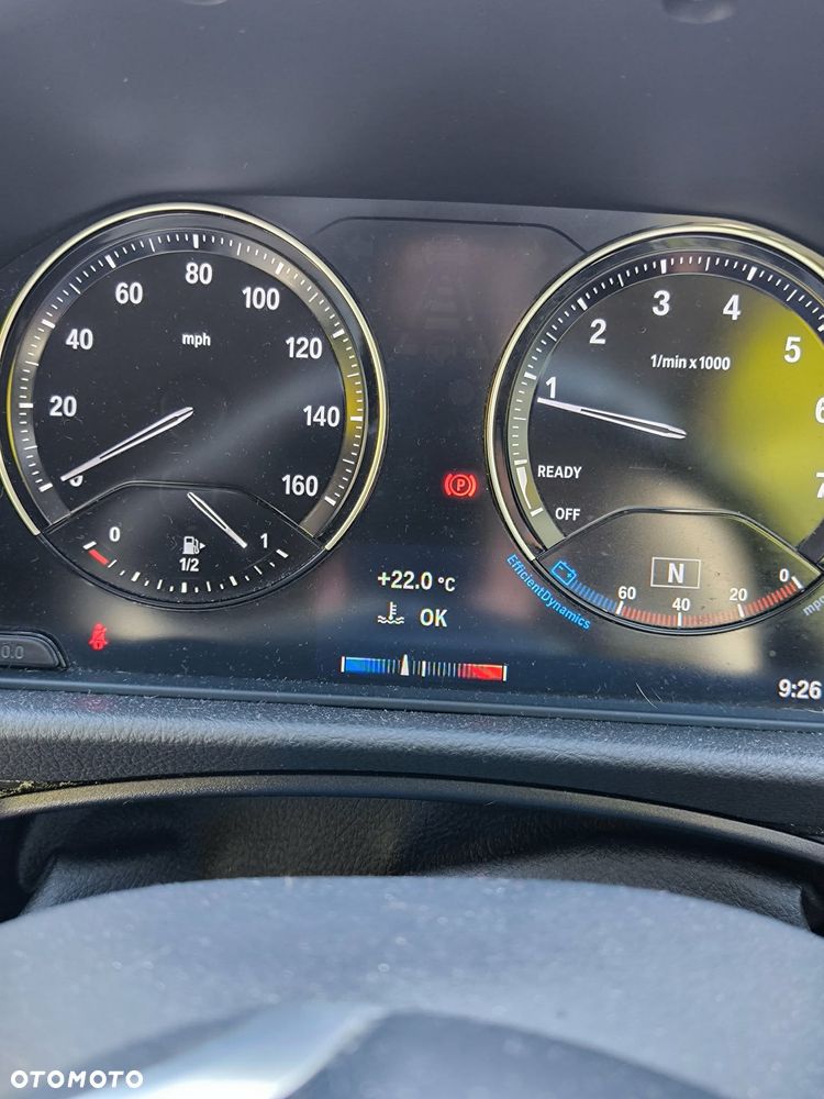 BMW Seria 2 218i - 7