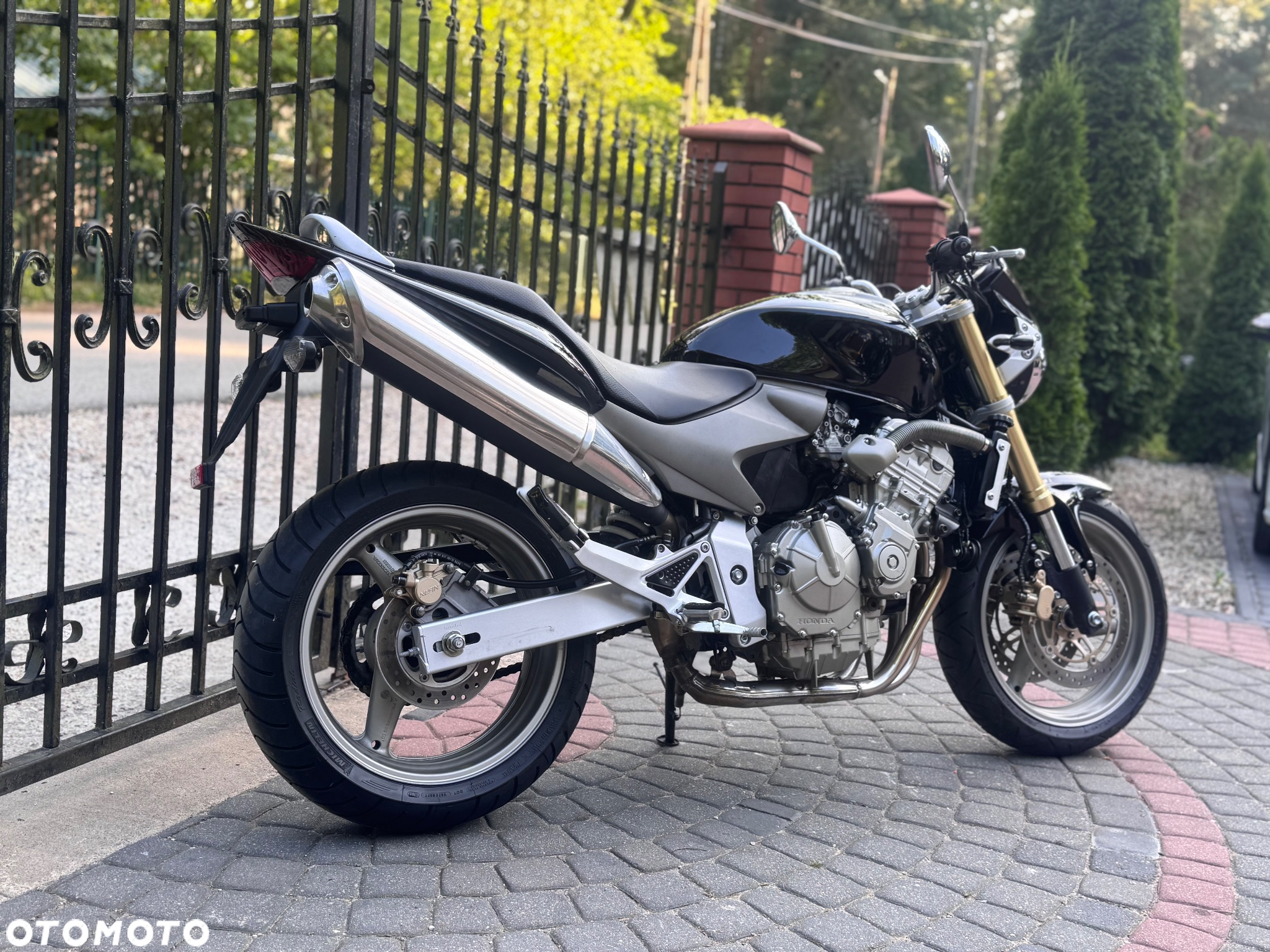 Honda CB - 4