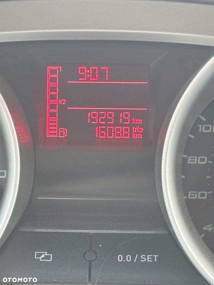 Seat Ibiza SC 1.4 16V Style - 9