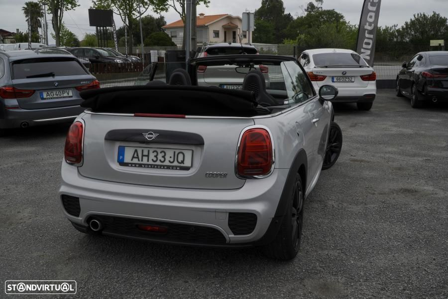 MINI Cabrio Cooper Premium Extra JCW Auto - 26