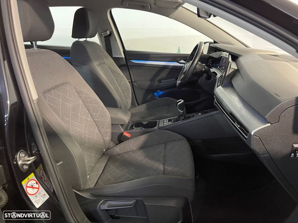 VW Golf Variant 2.0 TDi Life - 14