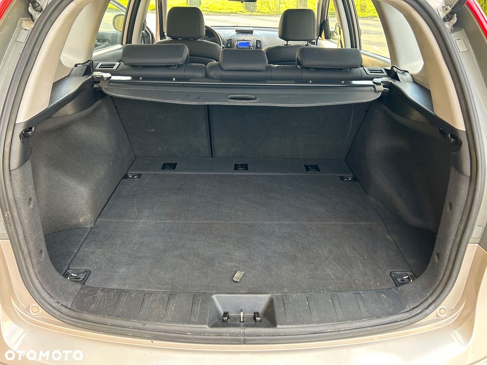 Hyundai i30 i30cw 1.6 Edition Plus - 11