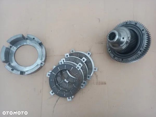 Kosz WOM Z73 Massey Ferguson 6170 - 2