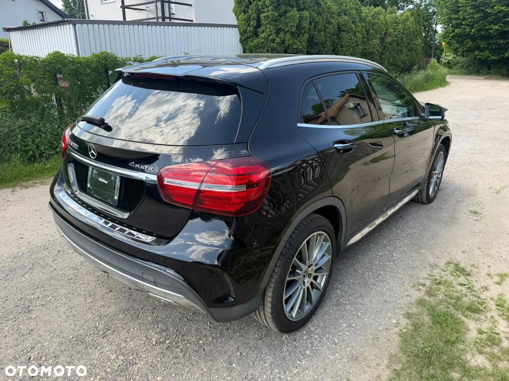 Mercedes-Benz GLA 250 4Matic 8G-DCT AMG Line - 8