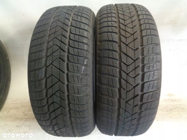 Pirelli Winter SottoZero 3 215/55 R17 98H XL KS FR - 1