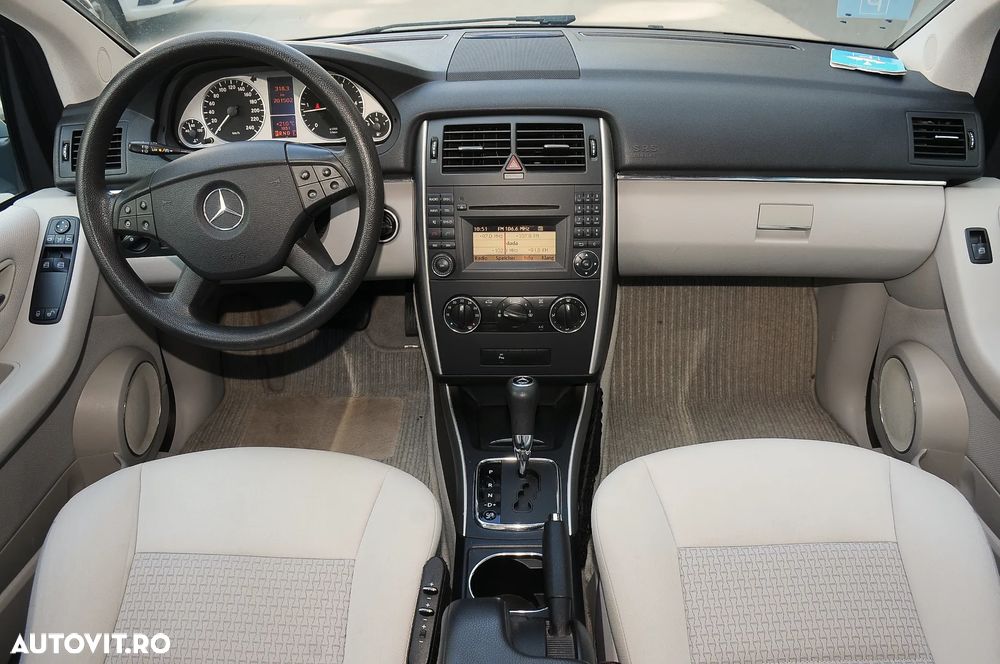 Mercedes-Benz B - 7