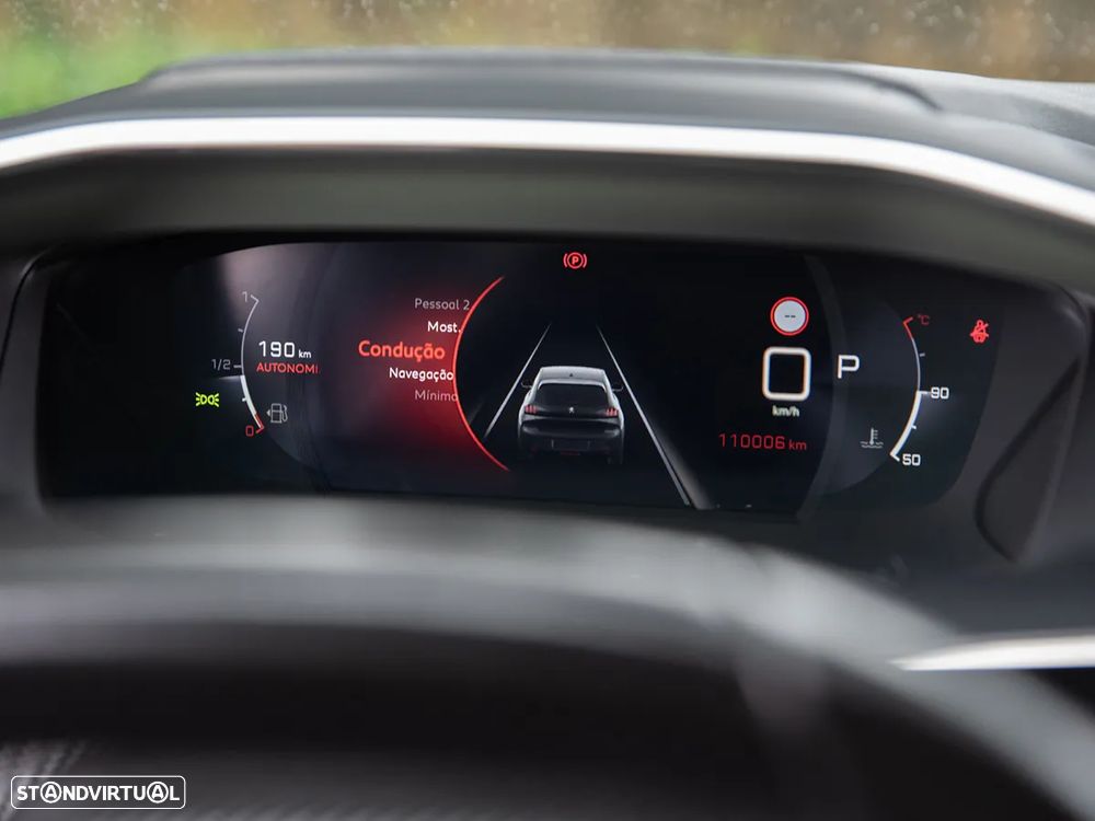 Peugeot 208 PureTech 100 EAT8 Allure Pack - 14