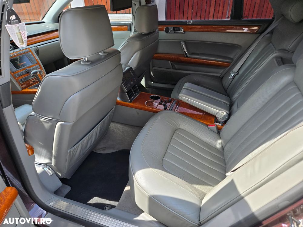 Volkswagen Phaeton - 16