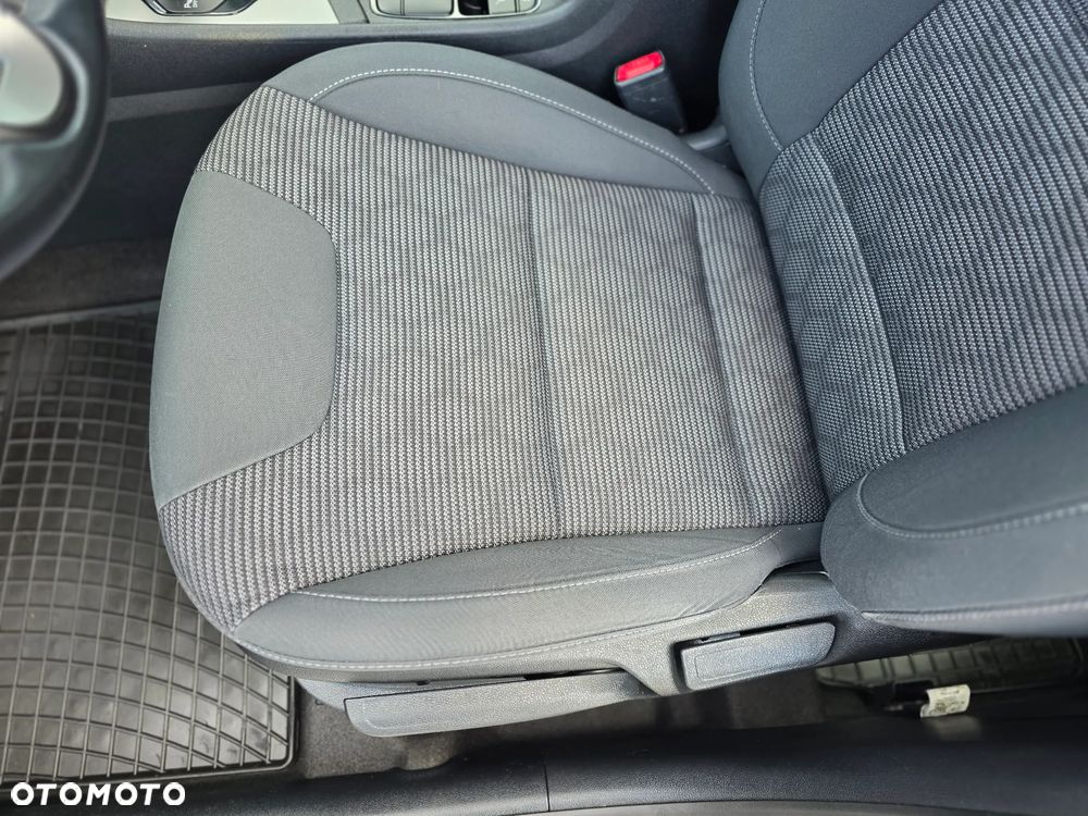 Kia Niro 1.6 GDI Hybrid Business Line - 22