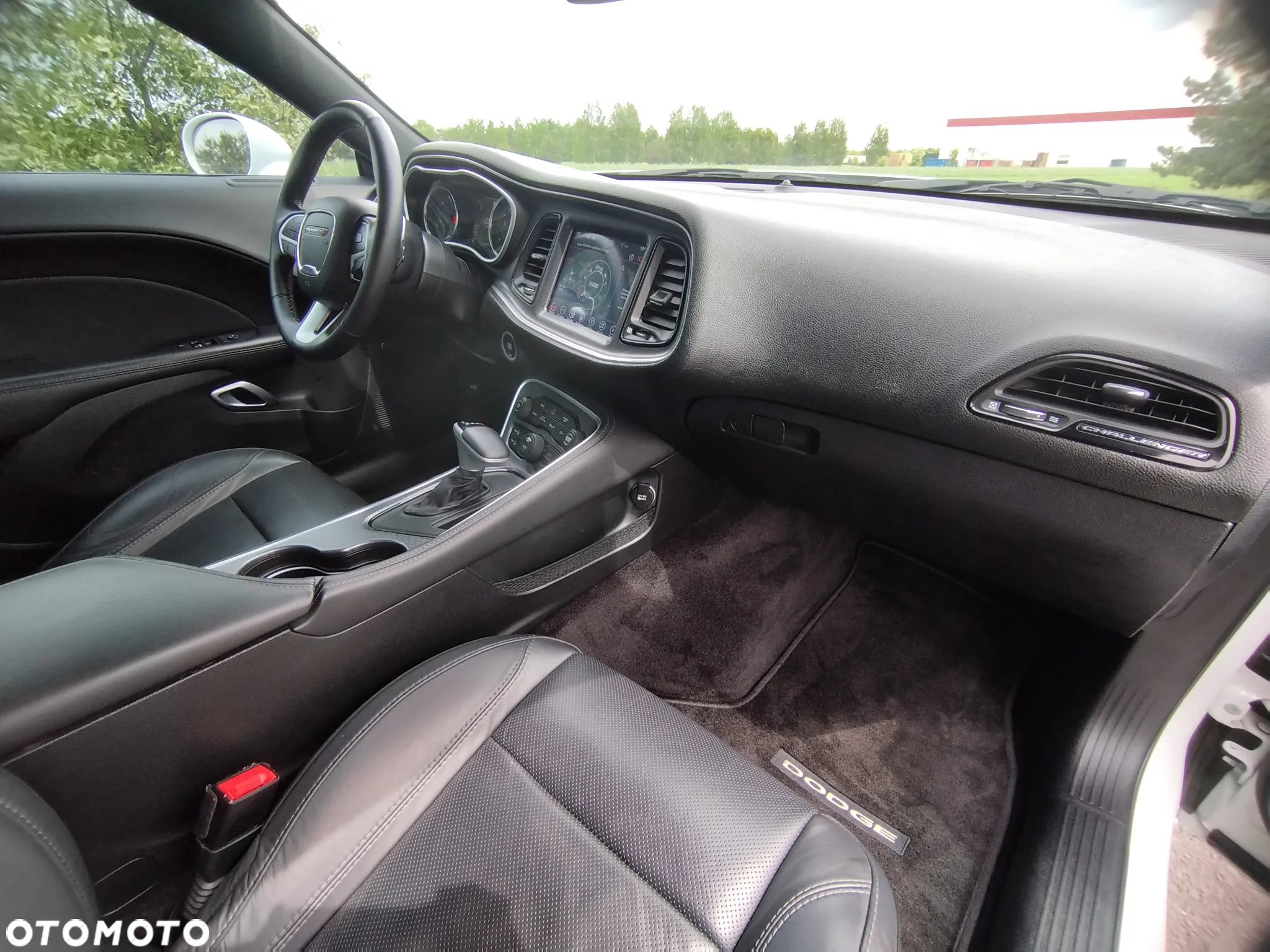 Dodge Challenger Automatik SXT Plus - 33