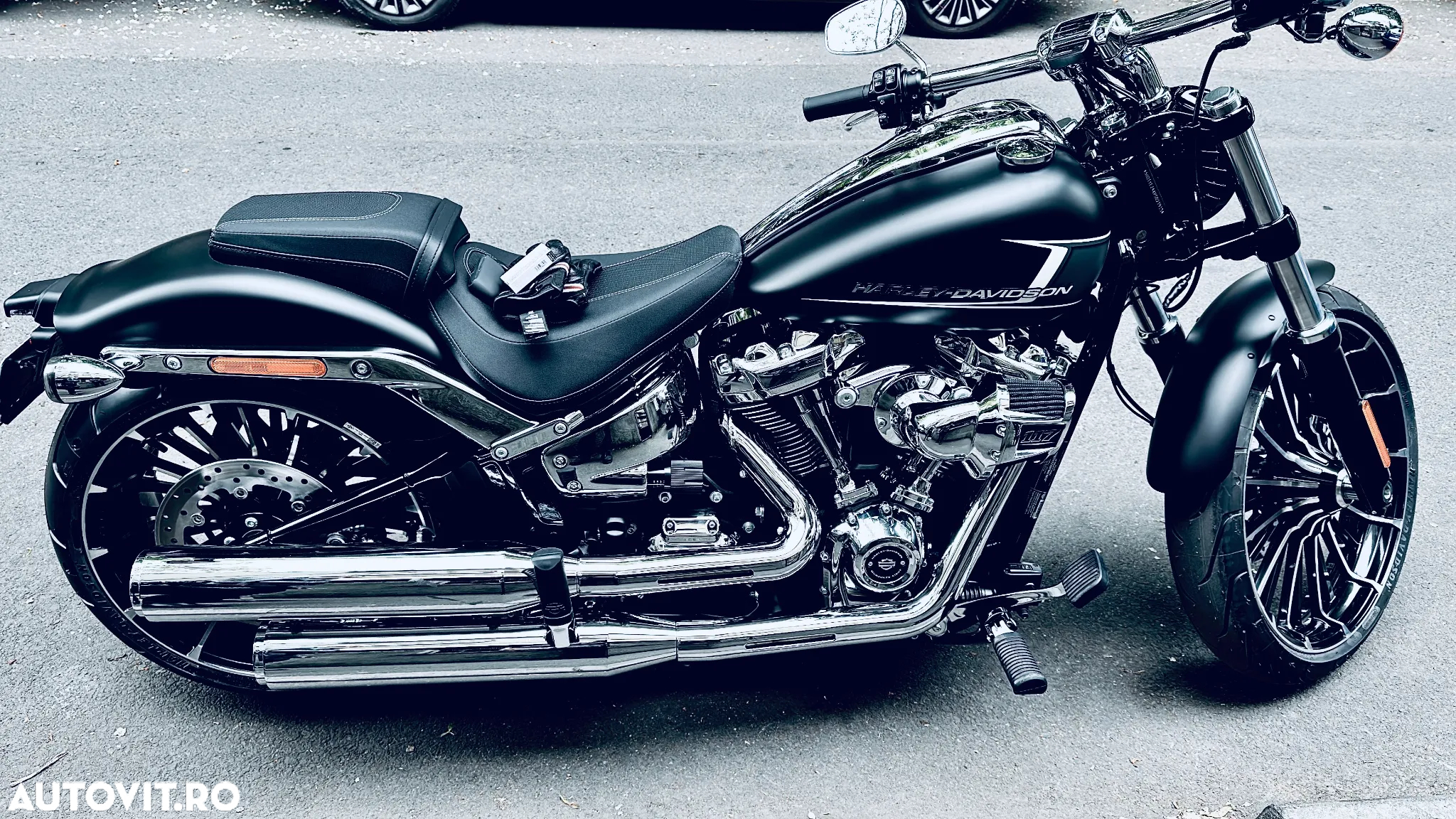 Harley-Davidson Softail Breakout 117 - 7