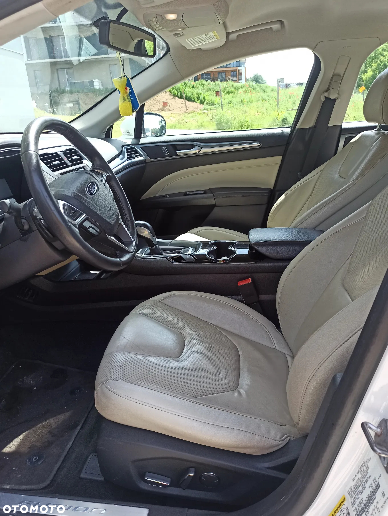 Ford Fusion 2.0 EcoBoost Titanium - 18