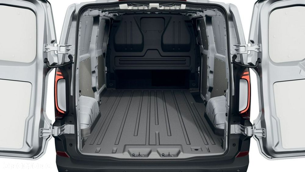 Volkswagen Transporter - 8
